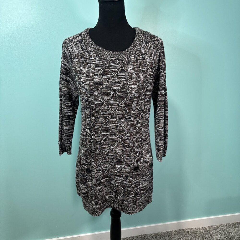 Carol Rose sweater Large                           Lot O